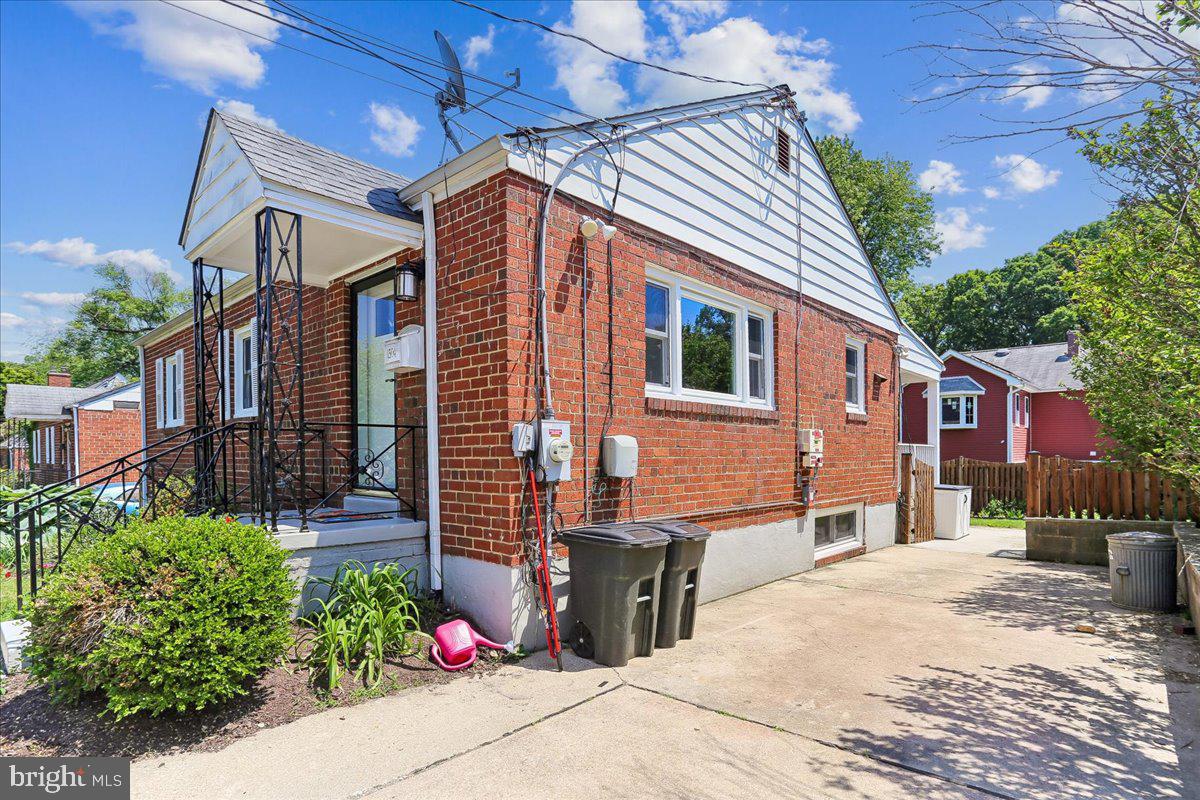 1504 Crest Road Silver Spring, MD 20902 - Photo 49 of 52