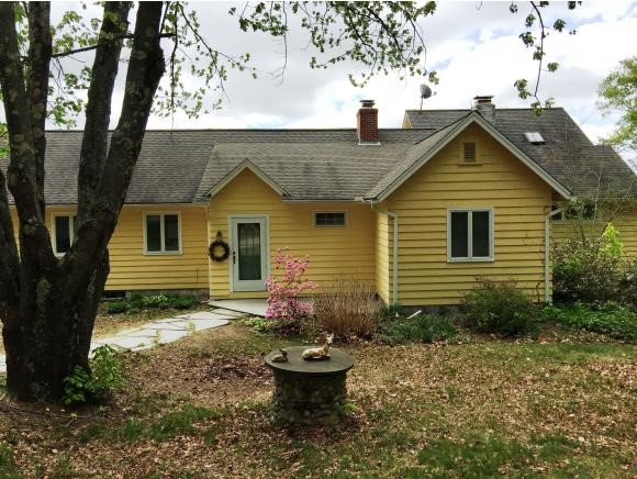16 Smith Road Mont Vernon, NH 03057 - Photo 3 of 22