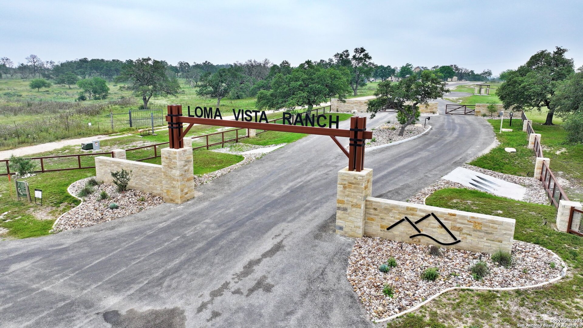 Lot 78 Loma Vista Ranch Kerrville, TX 78028 - Photo 15 of 15 a view of a table and chairs in the patio