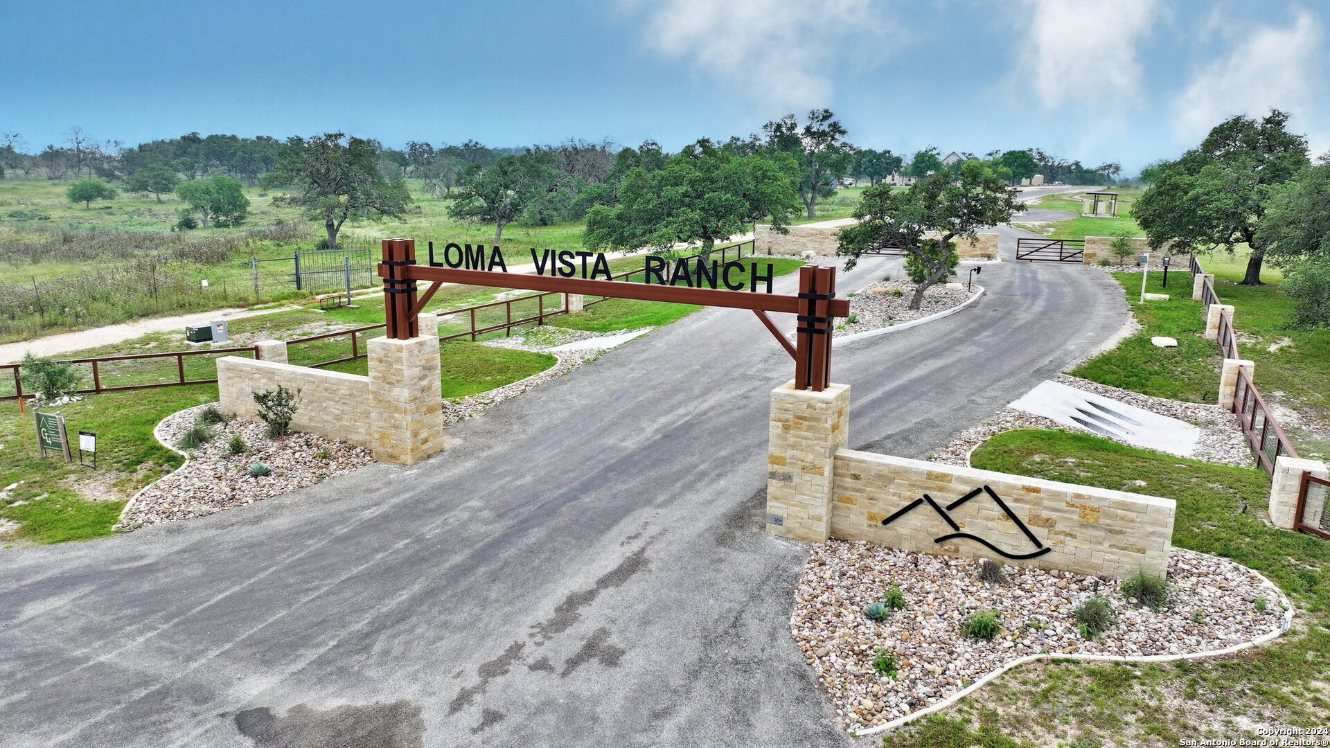 Lot 78 Loma Vista Ranch Kerrville, TX 78028 - Photo 3 of 15 a view of a table and chairs in the patio