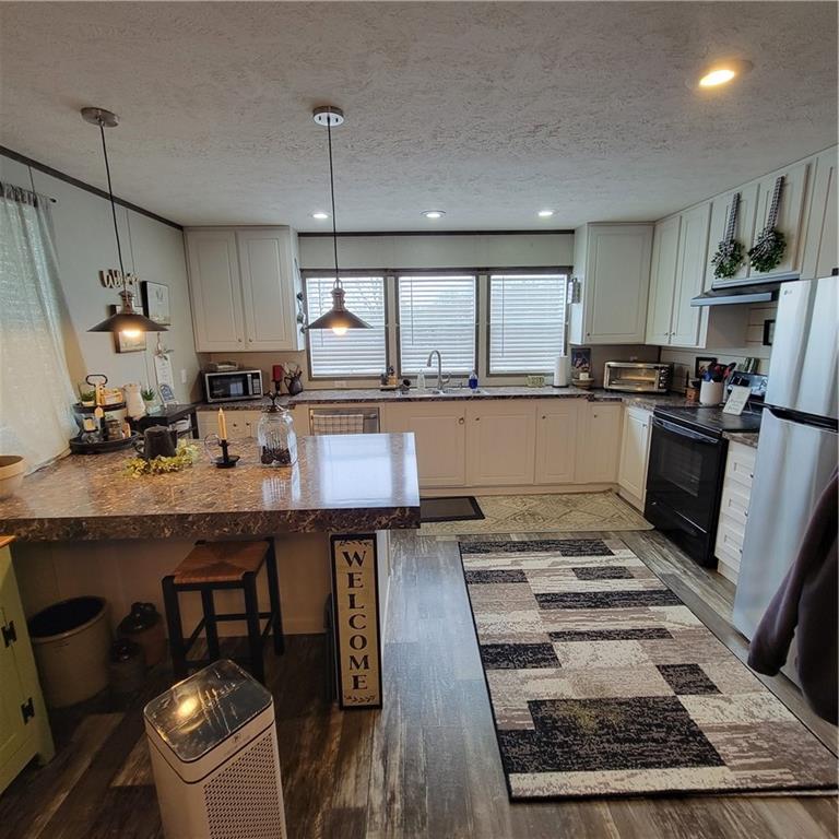 225 Reston Road Imperial, PA 15126 - Photo 5 of 39 Gallery Image 5