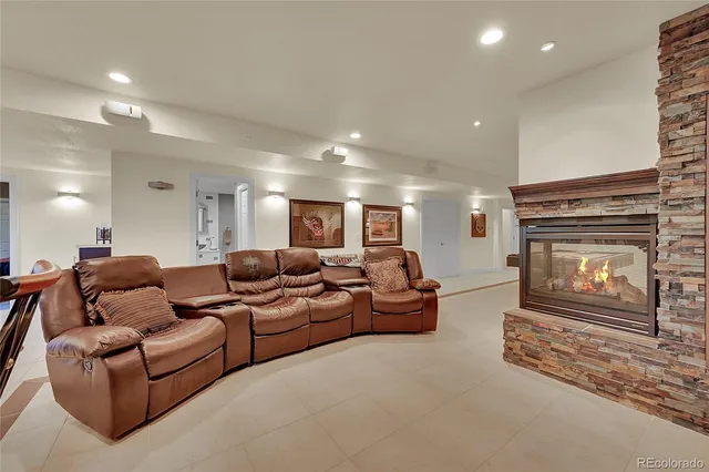 $1,650,000 | 715 Coyote Trail, Elizabeth, CO 80107