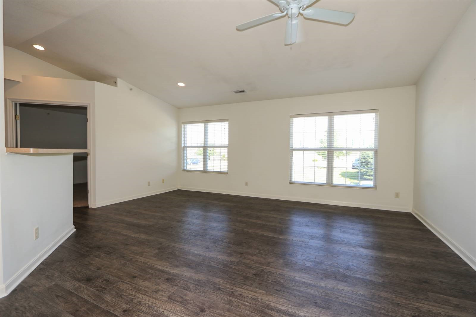 809 Slate View Newport, KY 41076 - Photo 3 of 19 Photo 3