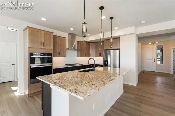$799,999 | 7543 Desert Wrangler Drive, Colorado Springs, CO 80908
