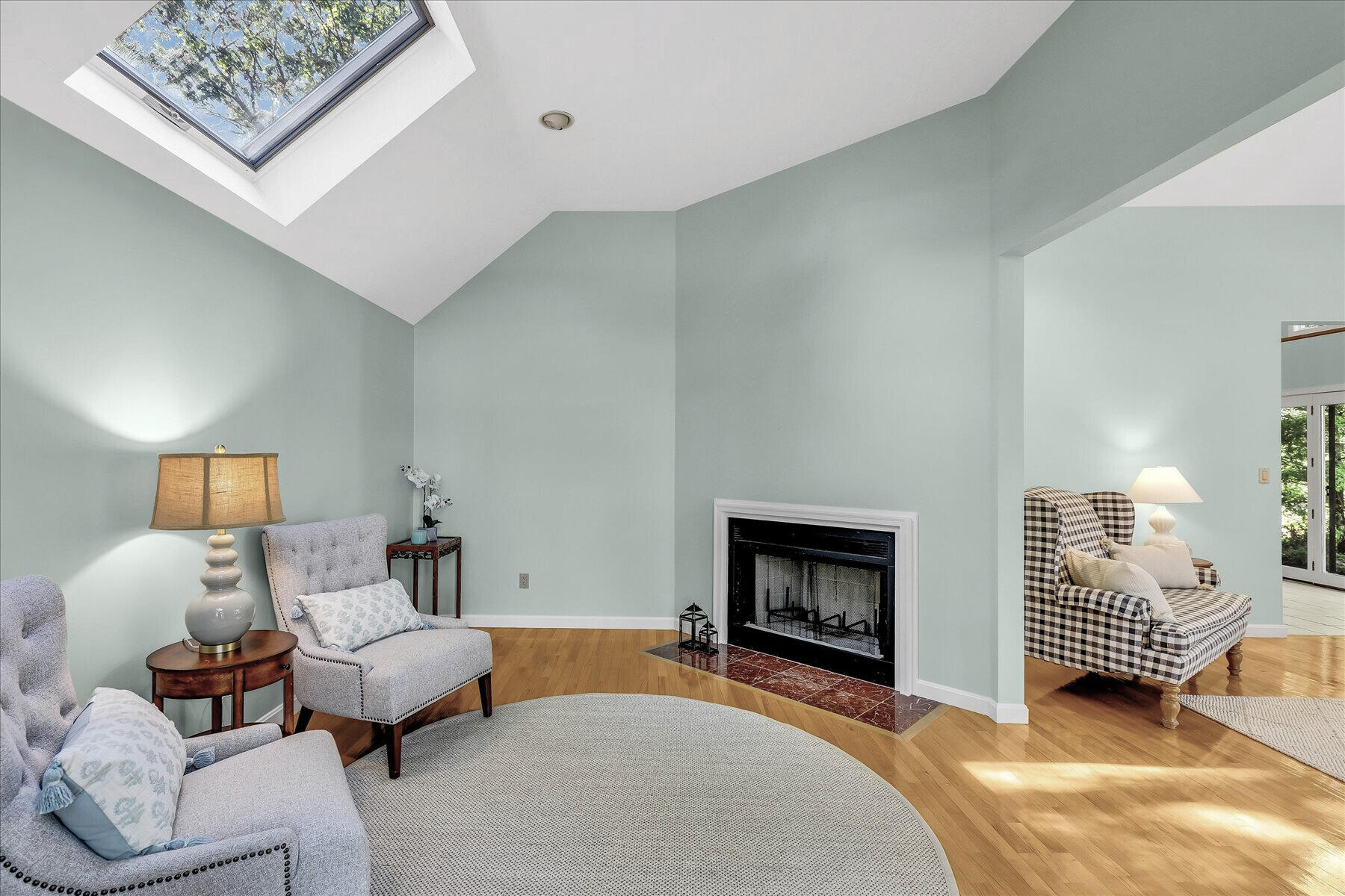 4 Florence Avenue Mashpee, MA 02649 - Photo 11 of 68 Sitting Room