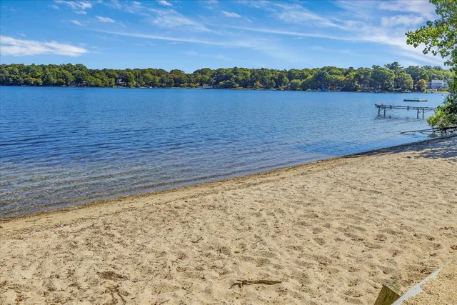 $879,900 | 4 Florence Avenue, Mashpee, MA 02649