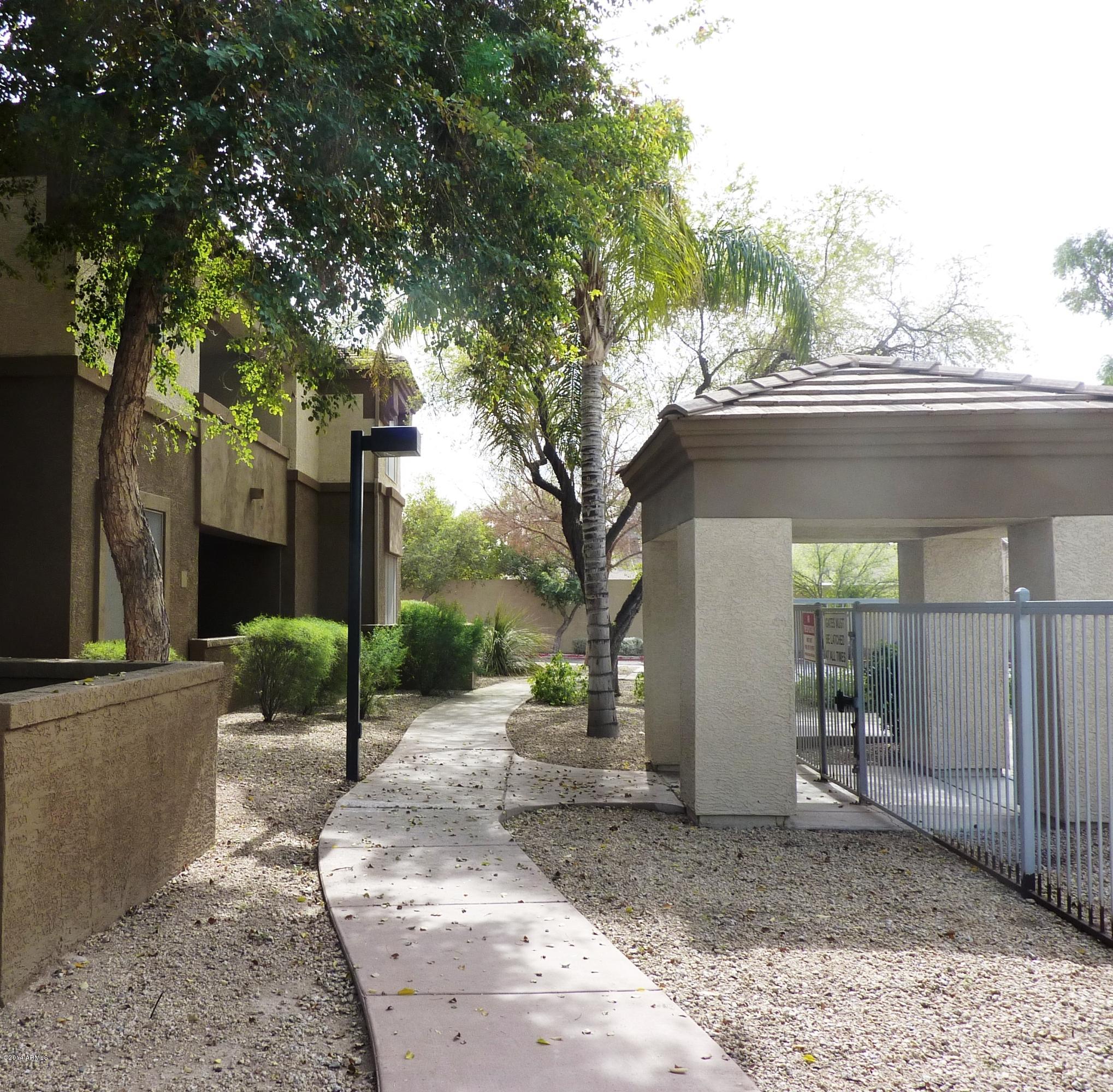 1445 East Broadway Road, Unit 110 Tempe, AZ 85282 - Photo 24 of 31 Grounds View