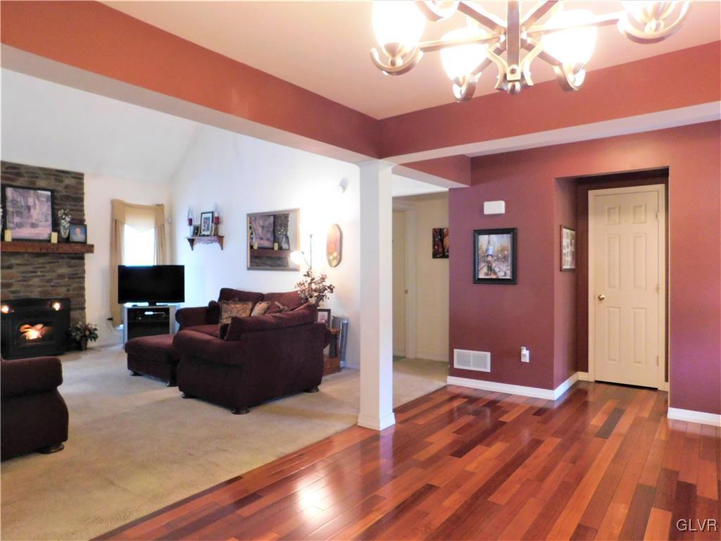 507 Laurel Hill Road Bangor, PA 18013 - Photo 15 of 32 Dining Room off the kitchen