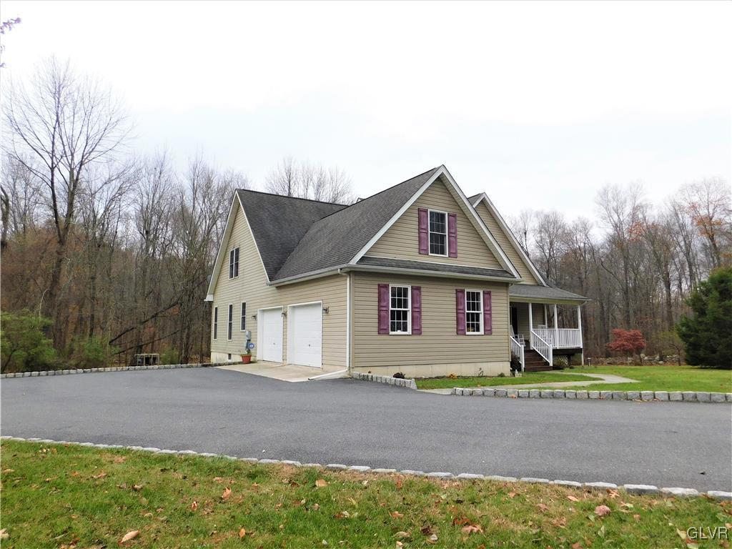 507 Laurel Hill Road Bangor, PA 18013 - Photo 3 of 32 Oversized two car garage, with additional parking