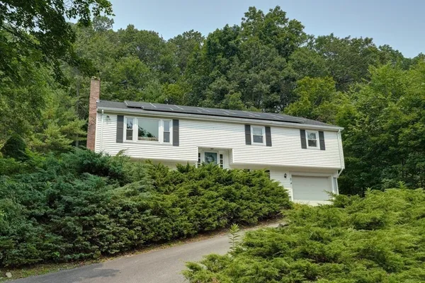 $600,000 | 49 Summer Hill Road, Maynard, MA 01754