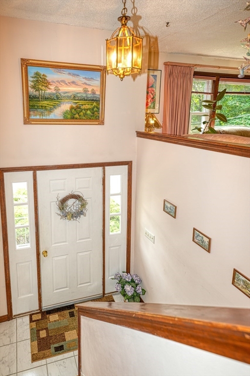 49 Summer Hill Road Maynard, MA 01754 - Photo 18 of 32