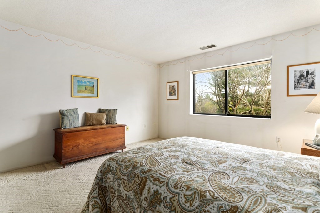 4 Summit Drive, Unit 201 Reading, MA 01867 - Photo 28 of 36