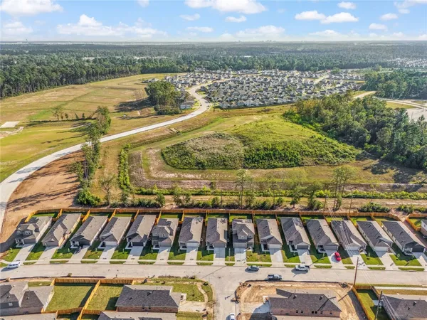 $1,800 | 5930 Hampton Valley Dr Spring, Spring, TX 77373