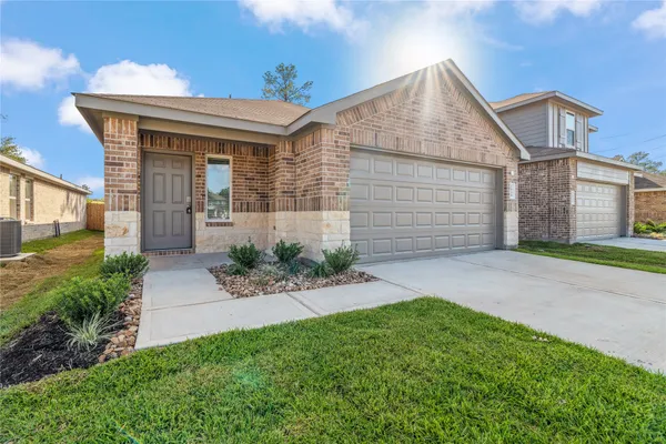 $1,800 | 5930 Hampton Valley Dr Spring, Spring, TX 77373