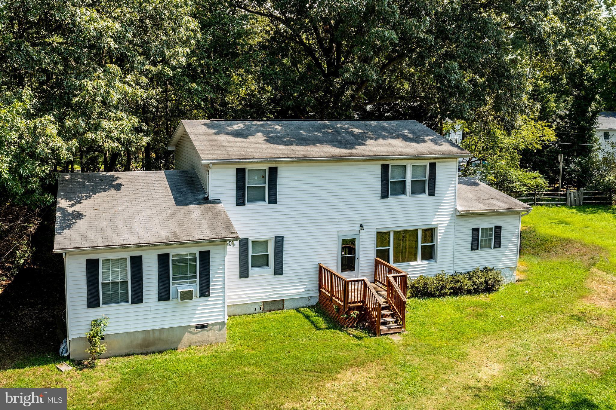 Welcome to 5943 Sneed Dr.