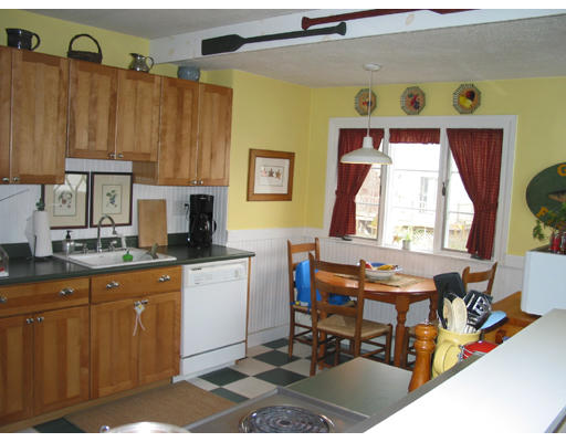 22 Herbert Road Quincy, MA 02171 - Photo 5 of 12 Gallery Image 5