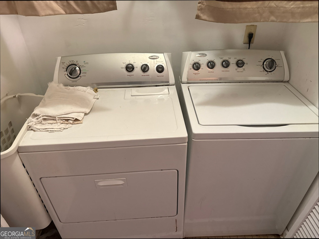 3994 Elm Street Atlanta, GA 30341 - Photo 13 of 15 a close up view of washer and dryer