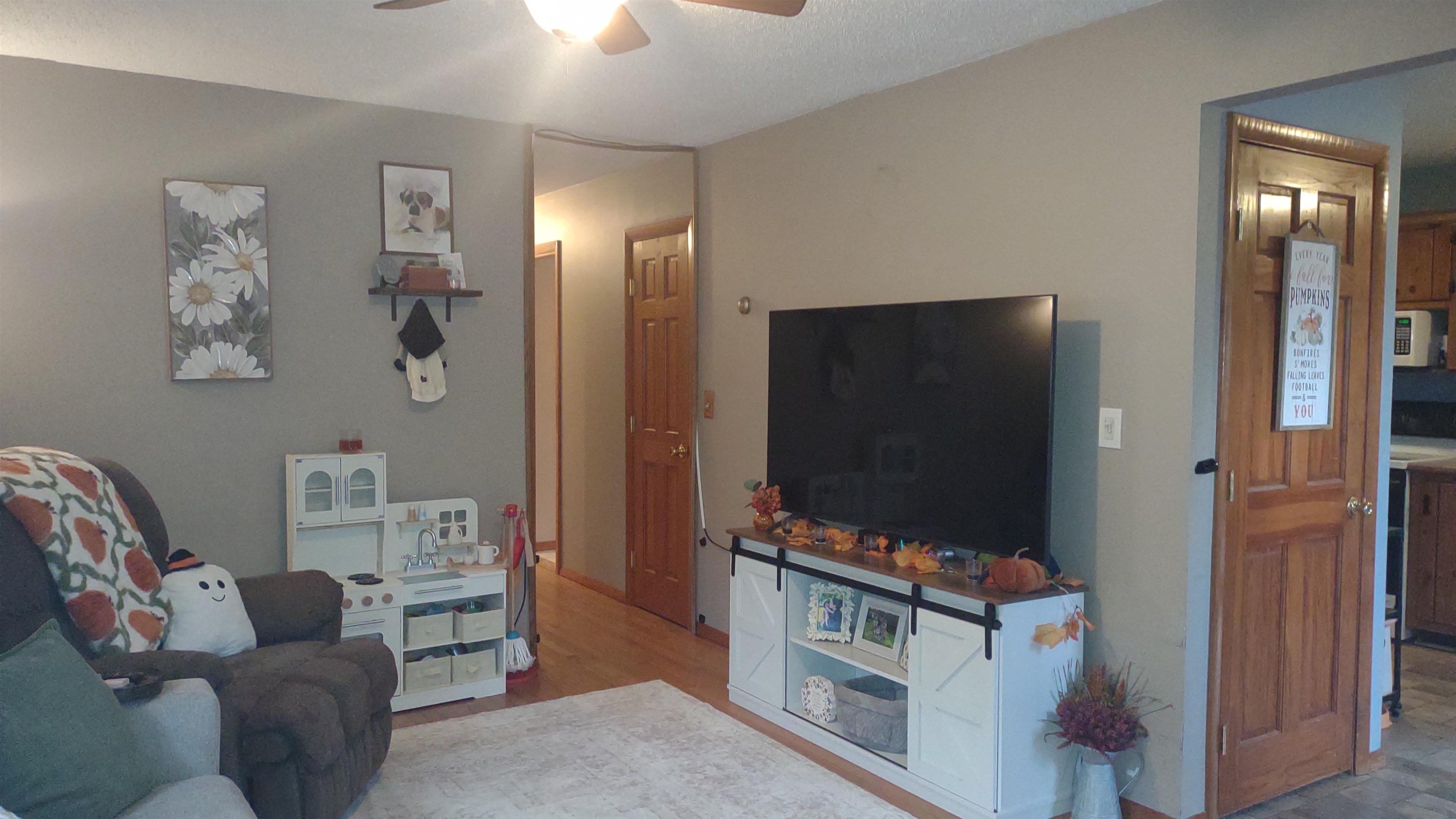 374 Pinehill Road West Rutland, VT 05777 - Photo 5 of 37