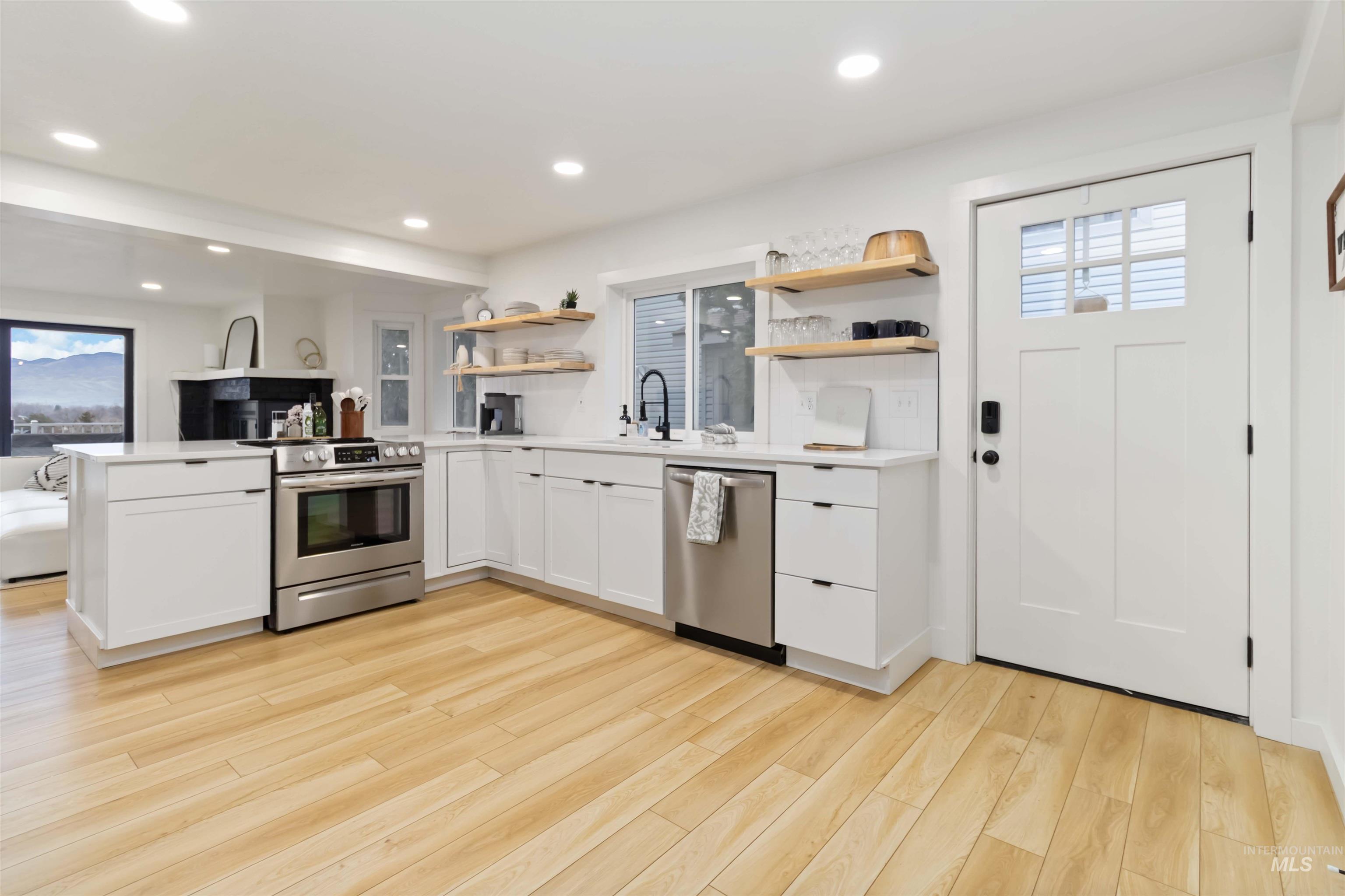 2810 West Sunrise Rim Road Boise, ID 83705 - Photo 4 of 49