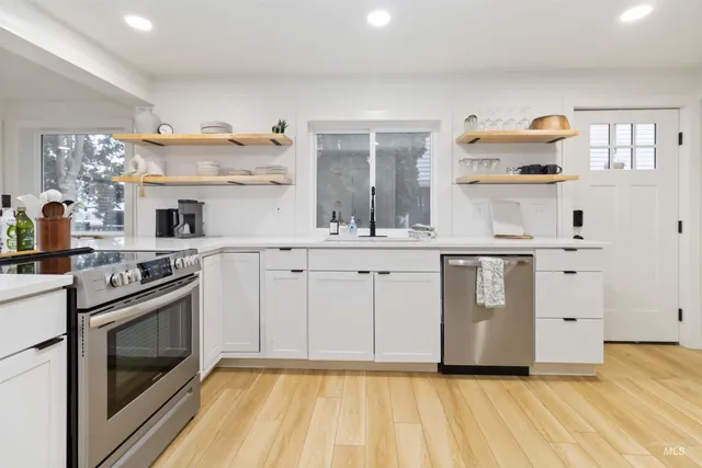 $569,900 | 2810 West Sunrise Rim Road, Boise, ID 83705