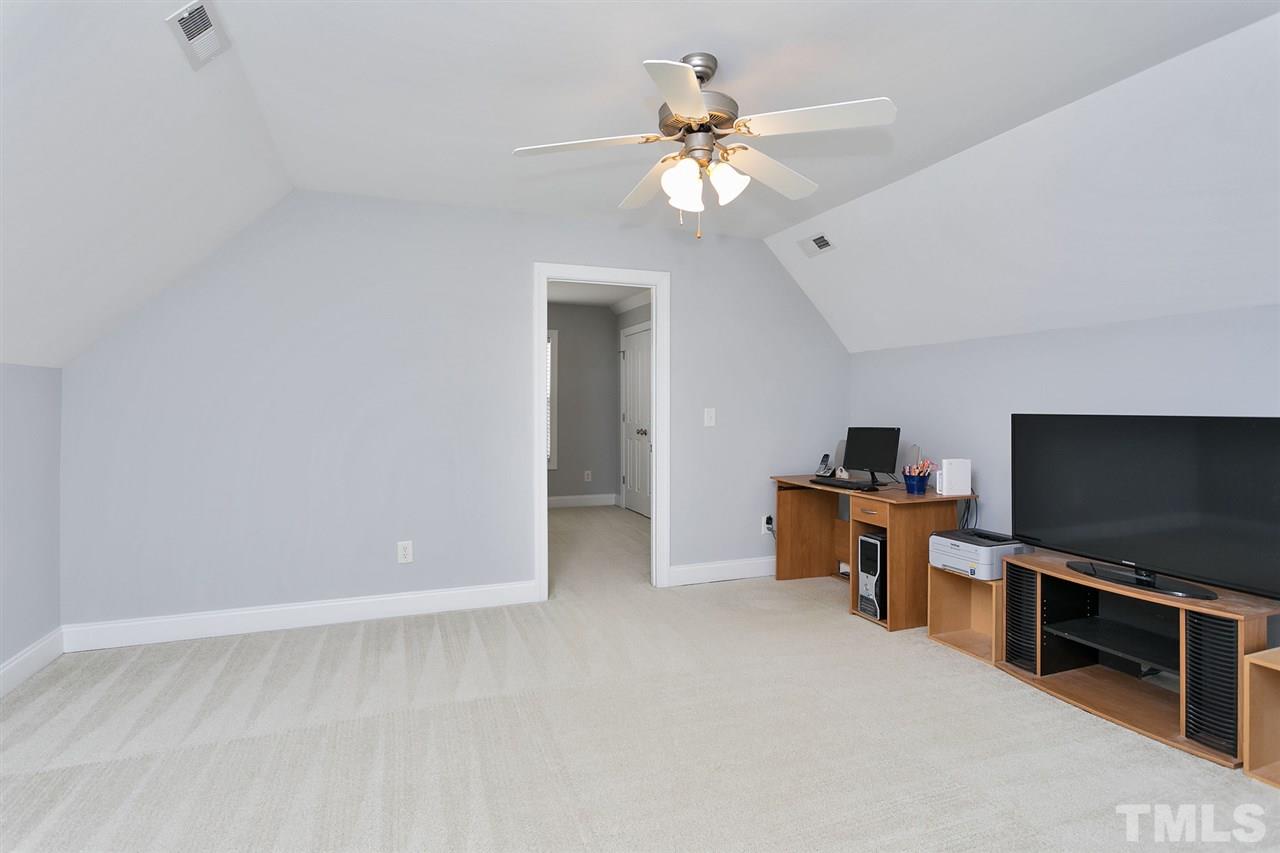 103 Roundtop Road Cary, NC 27519 - Photo 22 of 25 Gallery Image 22