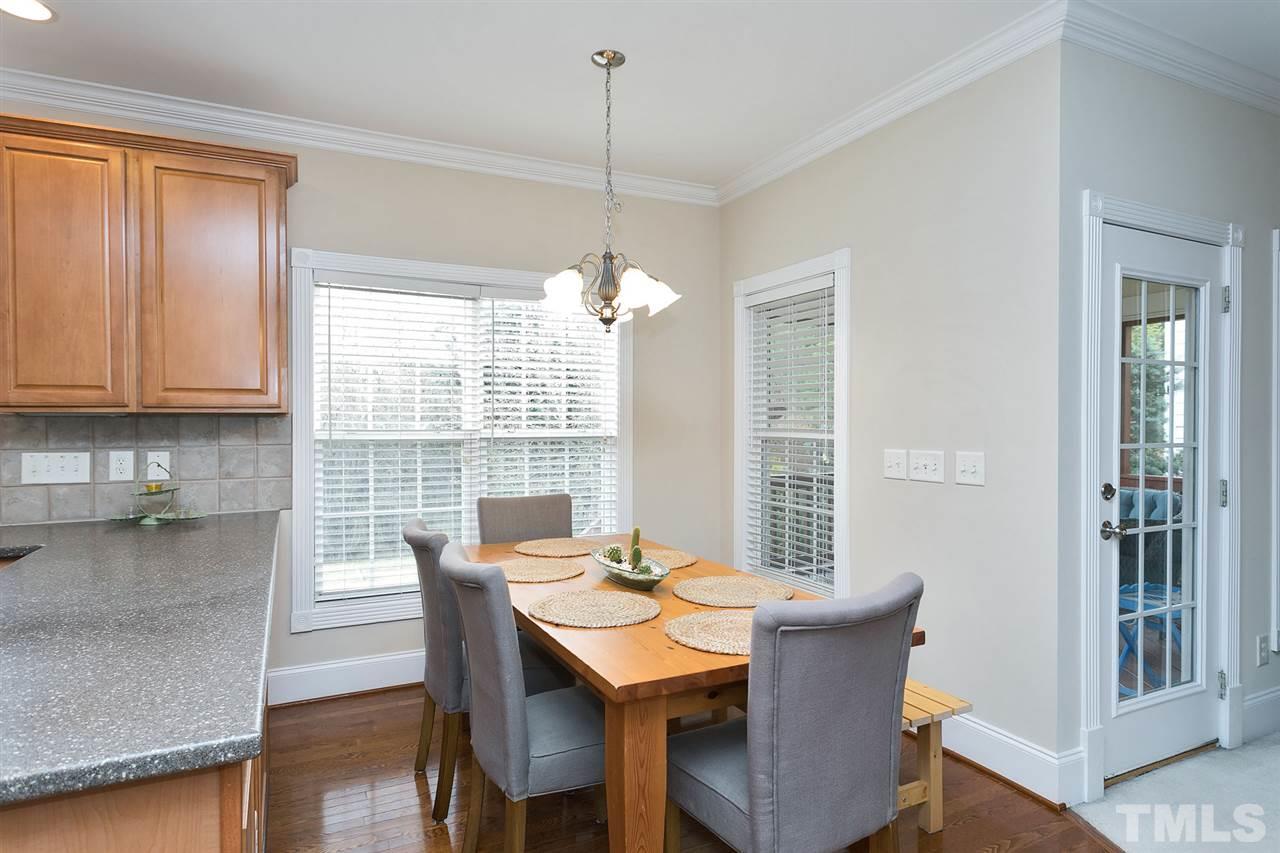 103 Roundtop Road Cary, NC 27519 - Photo 8 of 25 Gallery Image 8