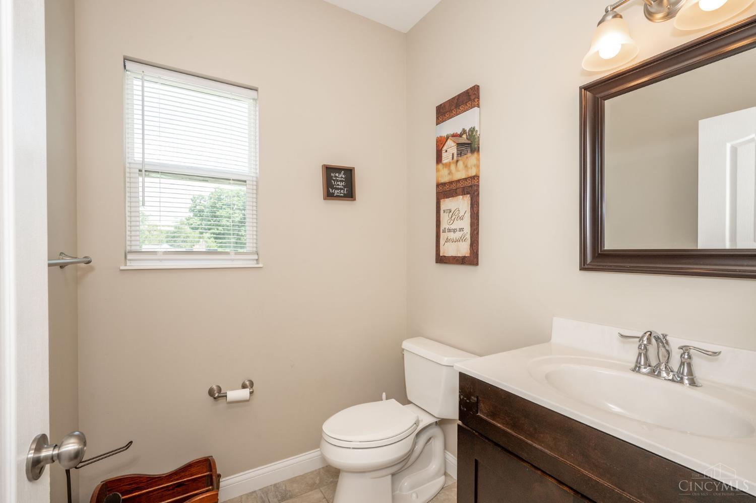 5105 Valley Ridge Road Cincinnati, OH 45247 - Photo 12 of 37 Gallery Image 12