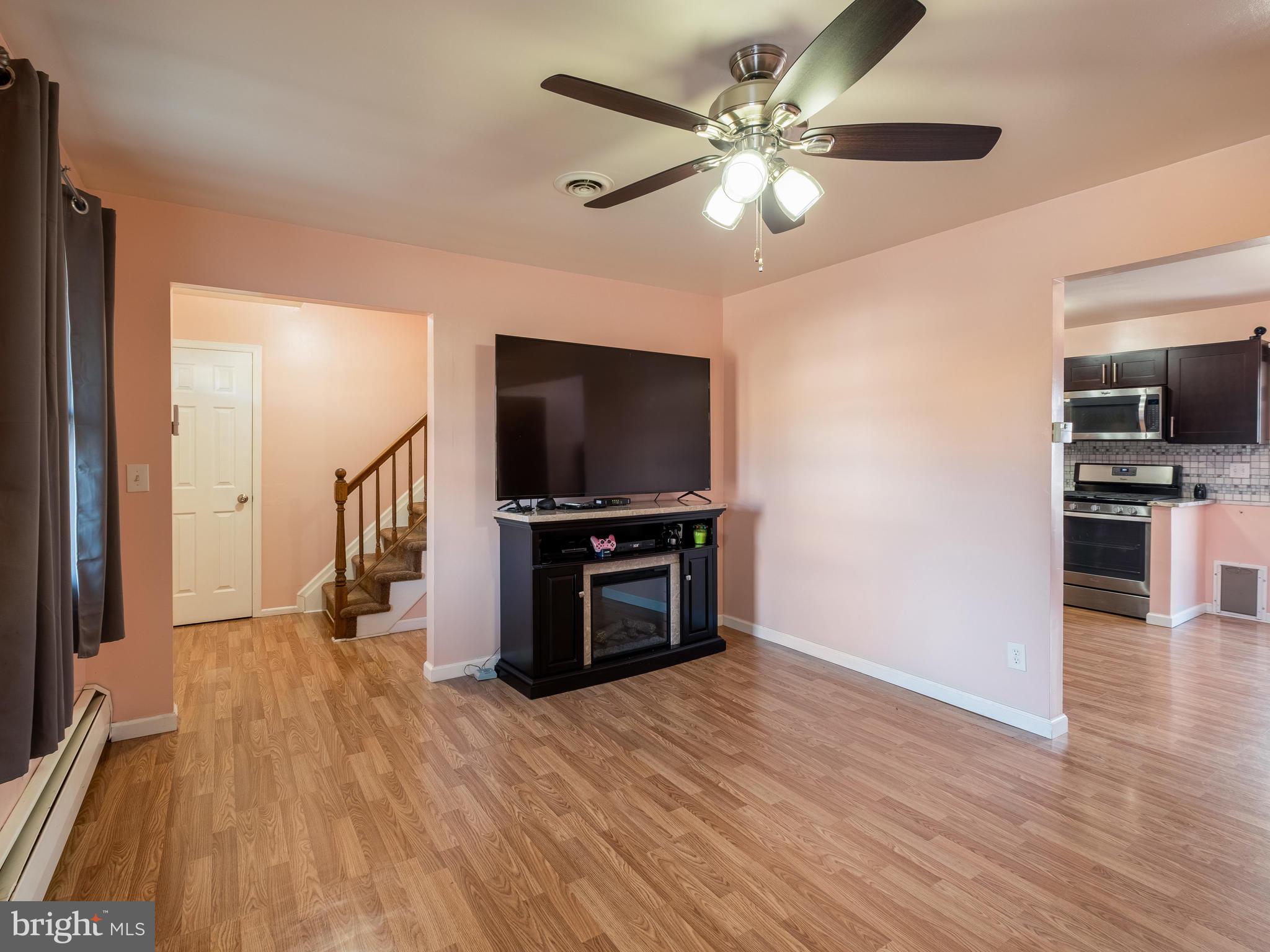 17 Hobbs Road Hamilton, NJ 08619 - Photo 7 of 36