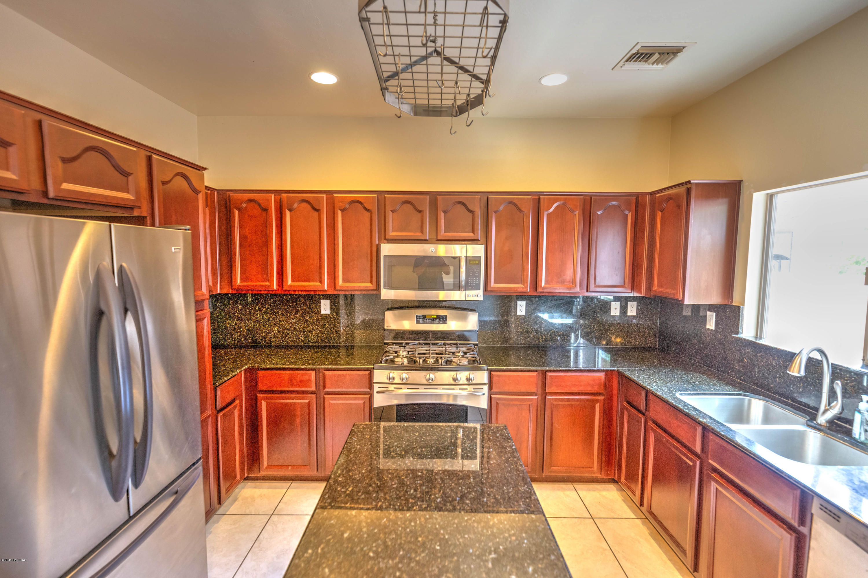 1663 West Gentle Brook Trail Tucson, AZ 85704 - Photo 2 of 33