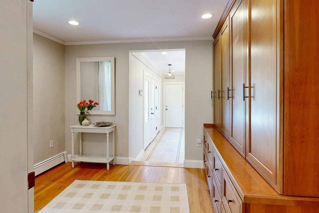 238 Marlboro Road Sudbury, MA 01776 - Photo 7 of 41