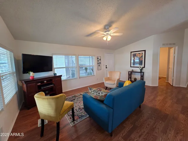 $115,000 | 2233 East Behrend Drive, Unit 219, Phoenix, AZ 85024