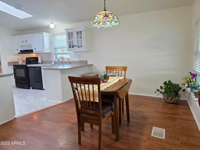 $115,000 | 2233 East Behrend Drive, Unit 219, Phoenix, AZ 85024