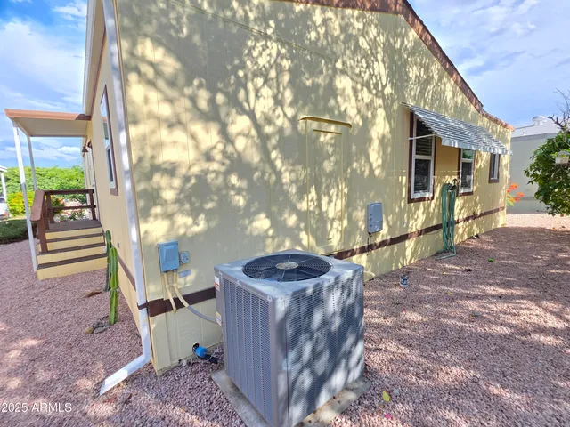 $115,000 | 2233 East Behrend Drive, Unit 219, Phoenix, AZ 85024