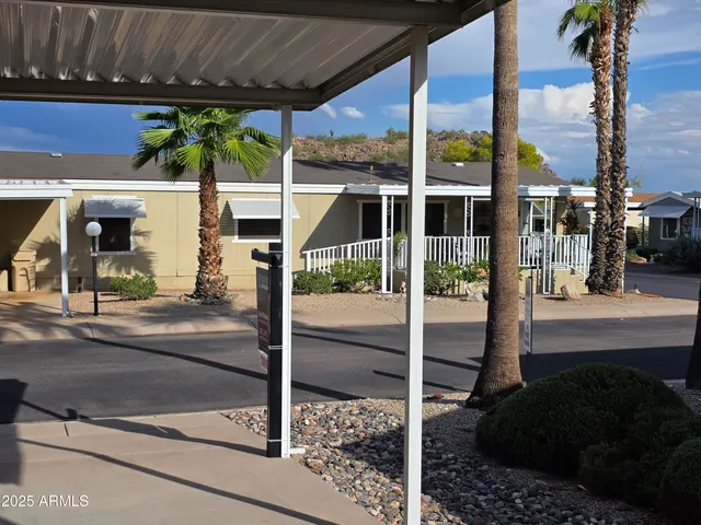 $115,000 | 2233 East Behrend Drive, Unit 219, Phoenix, AZ 85024