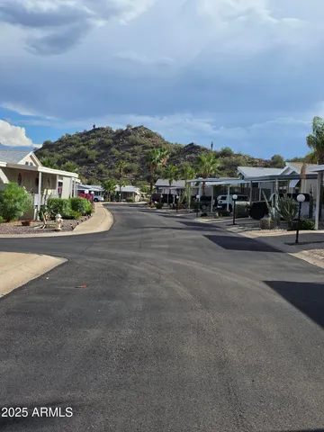 $115,000 | 2233 East Behrend Drive, Unit 219, Phoenix, AZ 85024