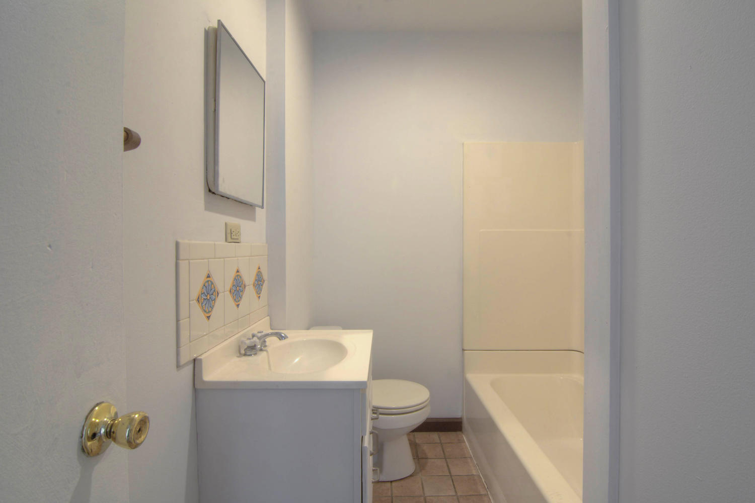 2104 Sandusky Road Knoxville, TN 37912 - Photo 18 of 23 2104 Sandusky Rd Knoxville TN-large-021-