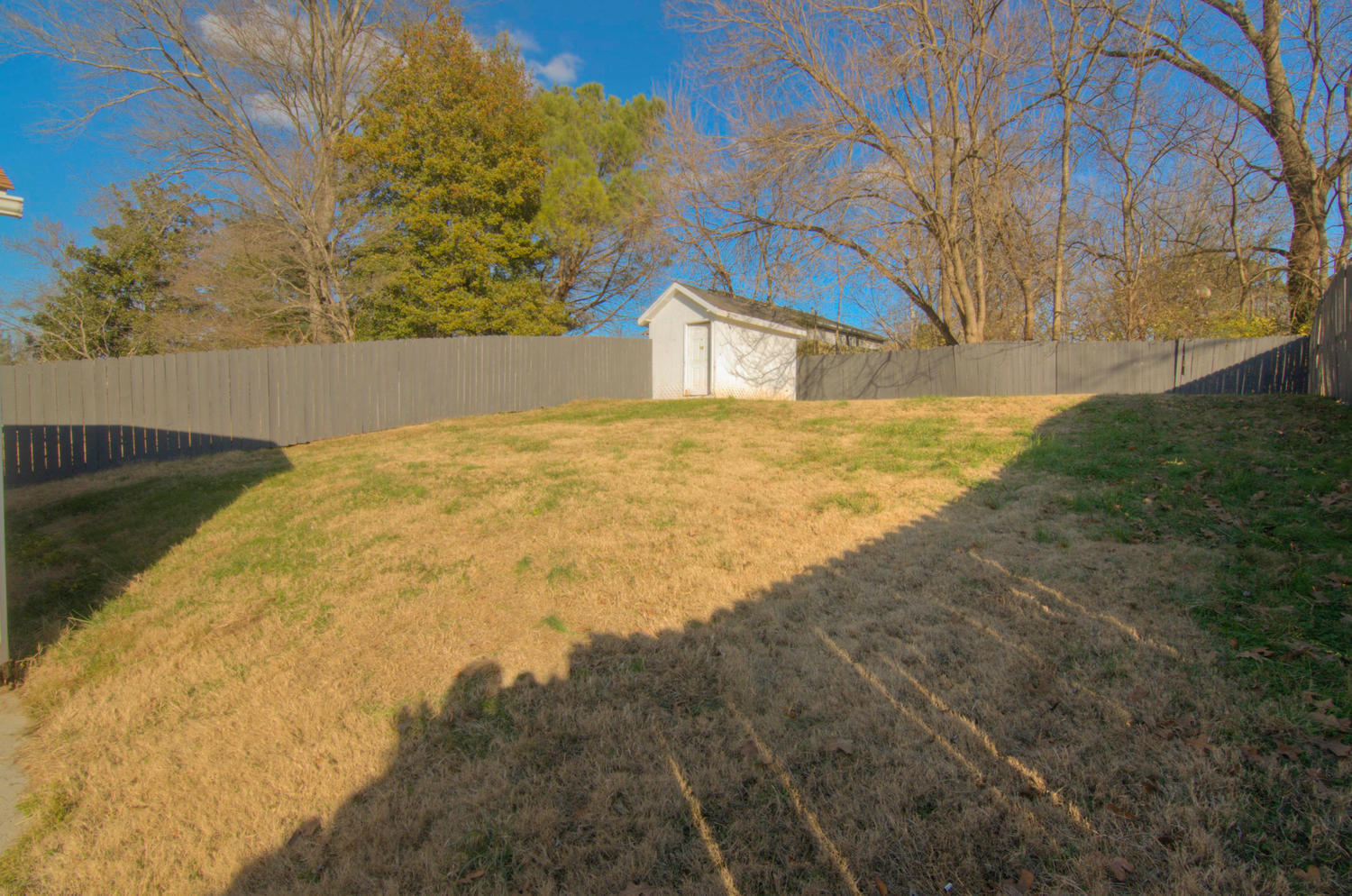 2104 Sandusky Road Knoxville, TN 37912 - Photo 22 of 23 Backview2