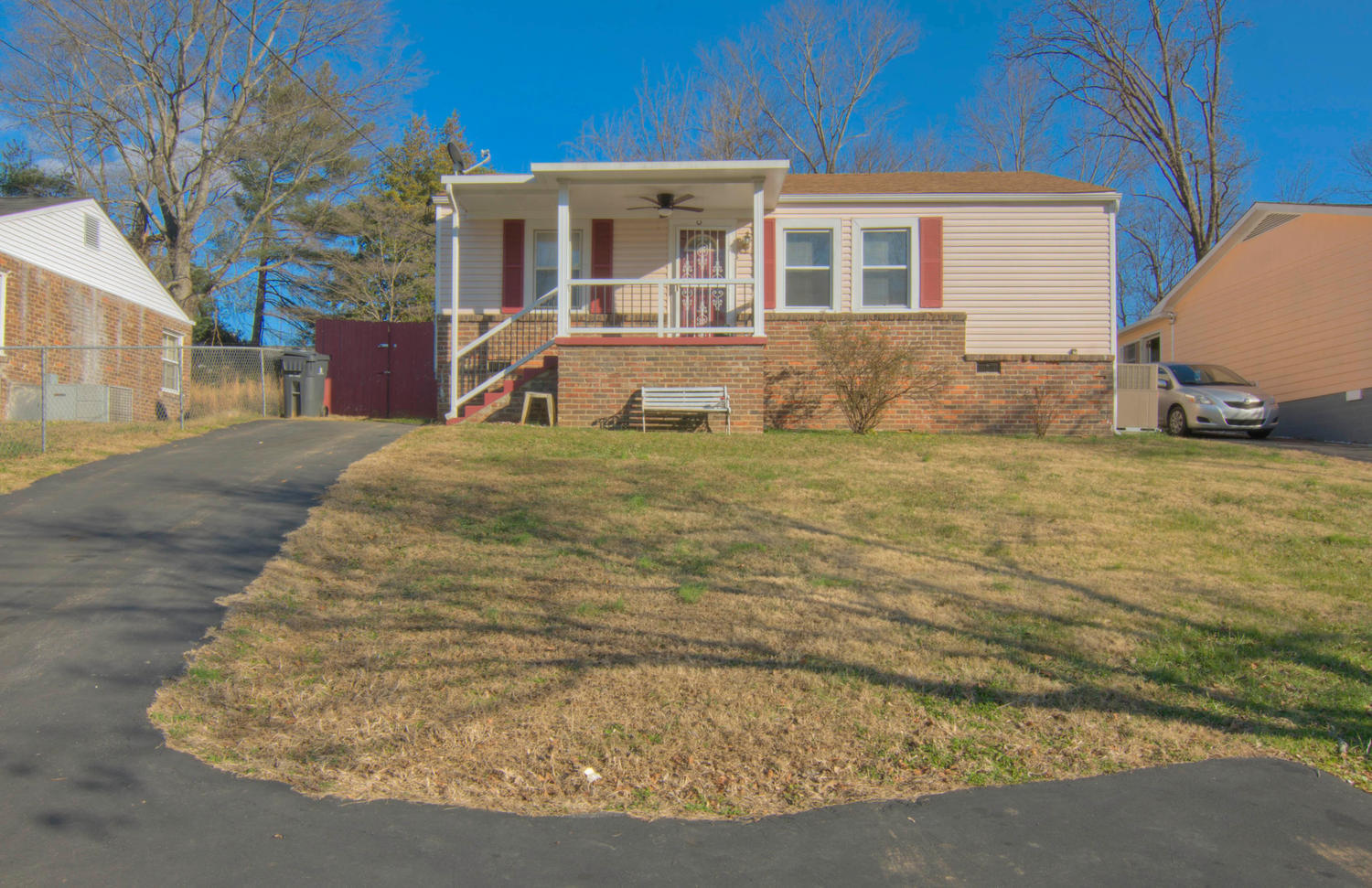 2104 Sandusky Road Knoxville, TN 37912 - Photo 23 of 23 Front2