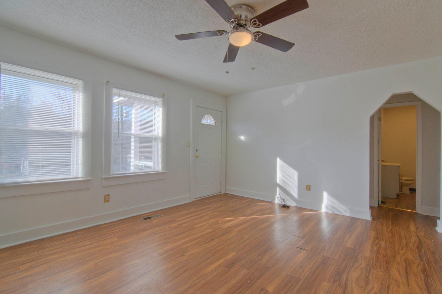2104 Sandusky Road Knoxville, TN 37912 - Photo 5 of 23 LR1