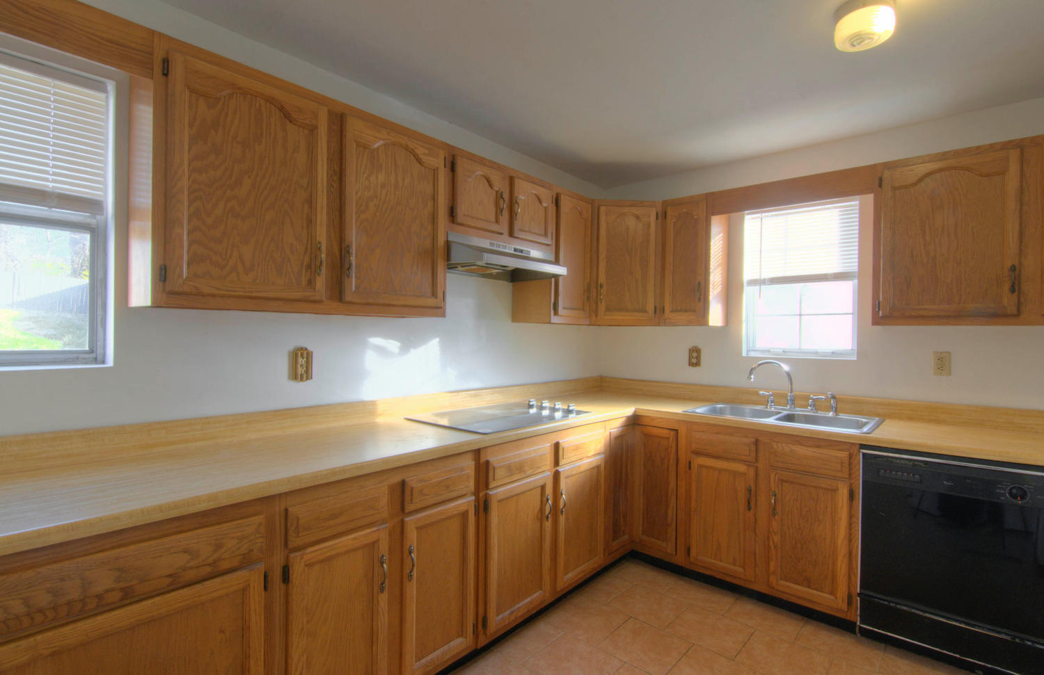2104 Sandusky Road Knoxville, TN 37912 - Photo 8 of 23 2104 Sandusky Rd Knoxville TN-large-014-