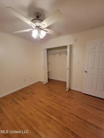 $1,800 | 230 Music Street, Waveland, MS 39576