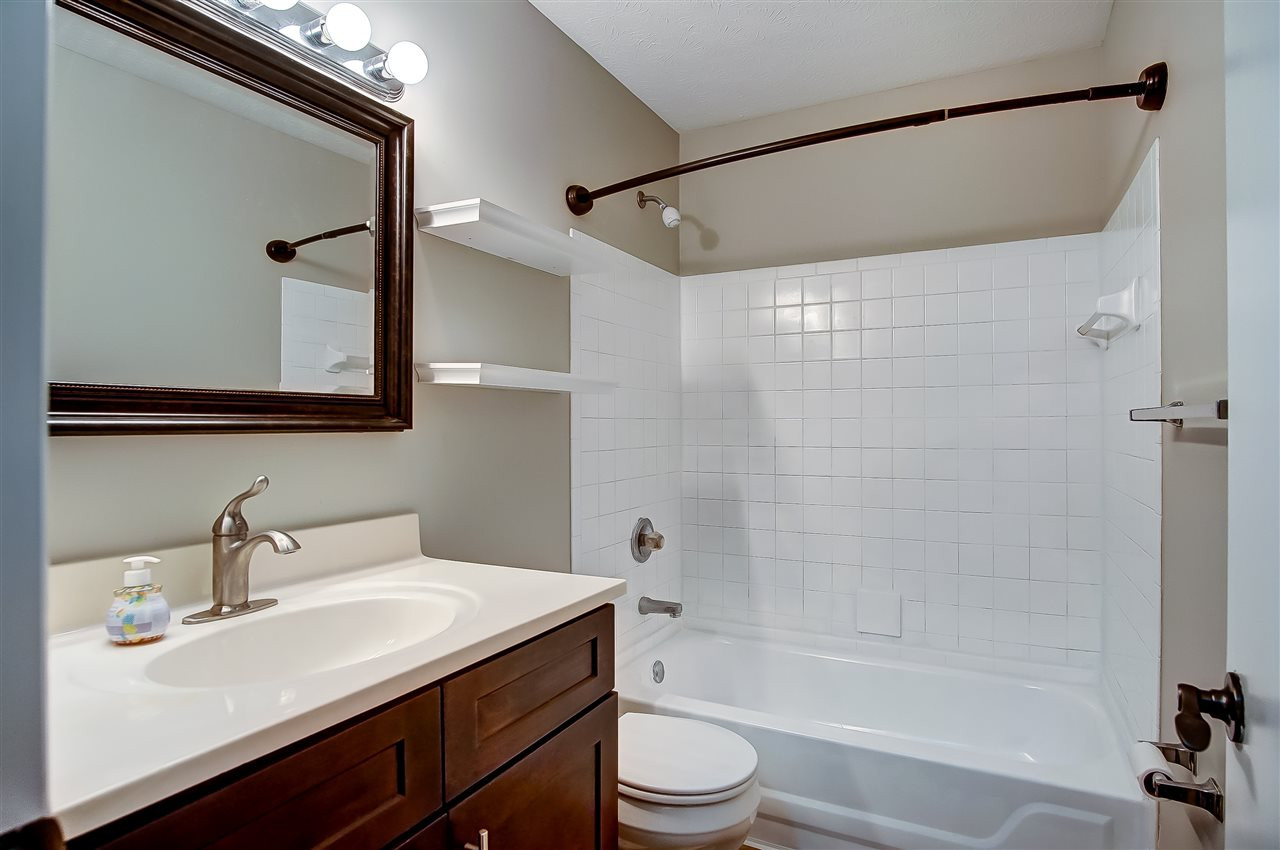 300 Timber Ridge Drive, Unit 1 Newport, KY 41071 - Photo 21 of 23 Photo 21