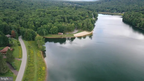 $474,700 | 442 Grosbeak Drive, Terra Alta, WV 26764