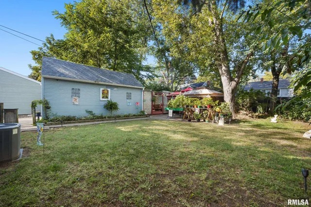 $189,000 | 329 South Nelson Avenue, Morton, IL 61550