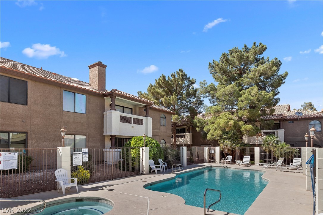 2995 East Sunset Road, Unit 214 Las Vegas, NV 89120 - Photo 5 of 23 Gallery Image 5