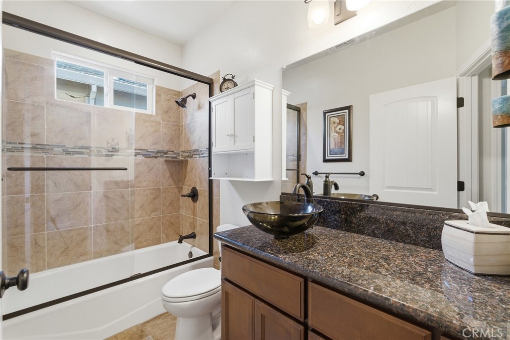 52 Redeemers Loop Chico, CA 95973 - Photo 21 of 32 Guest Bathroom