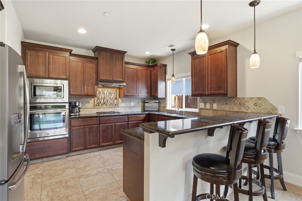 52 Redeemers Loop Chico, CA 95973 - Photo 4 of 32 Open Kitchen