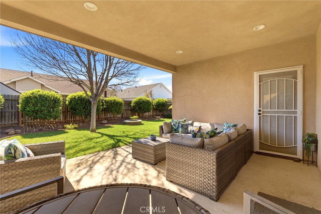 52 Redeemers Loop Chico, CA 95973 - Photo 5 of 32