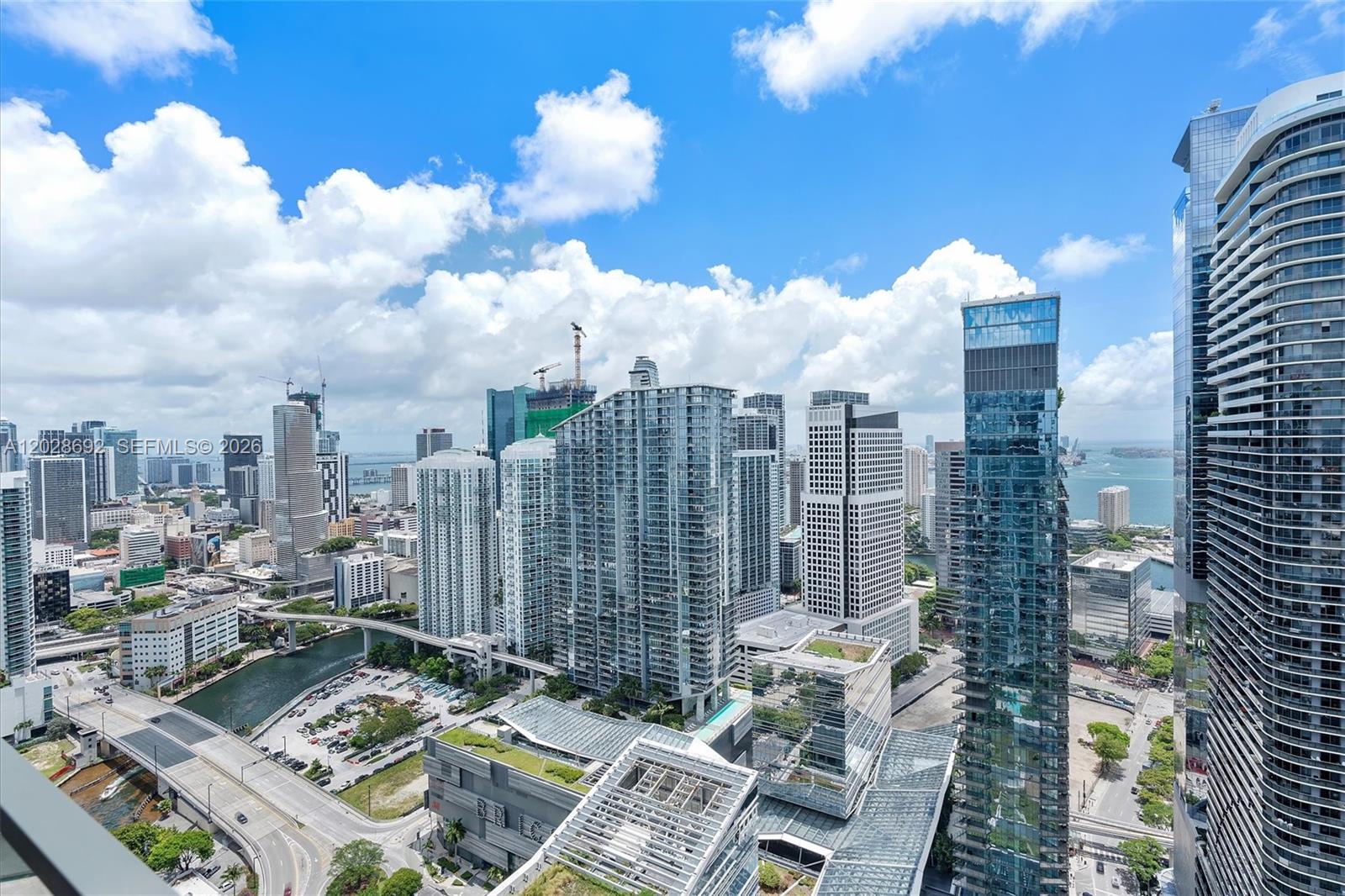 88 Southwest 7th Street, Unit 4001 Miami, FL 33130 - Photo 59 of 75