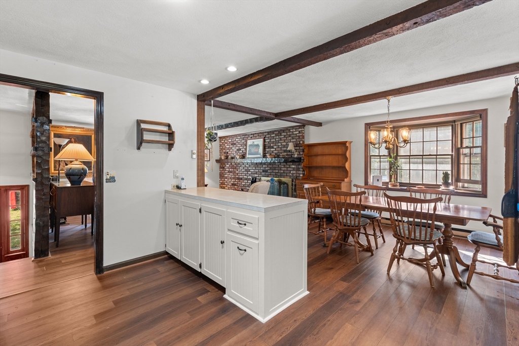 88 Upland Road Plympton, MA 02367 - Photo 6 of 42